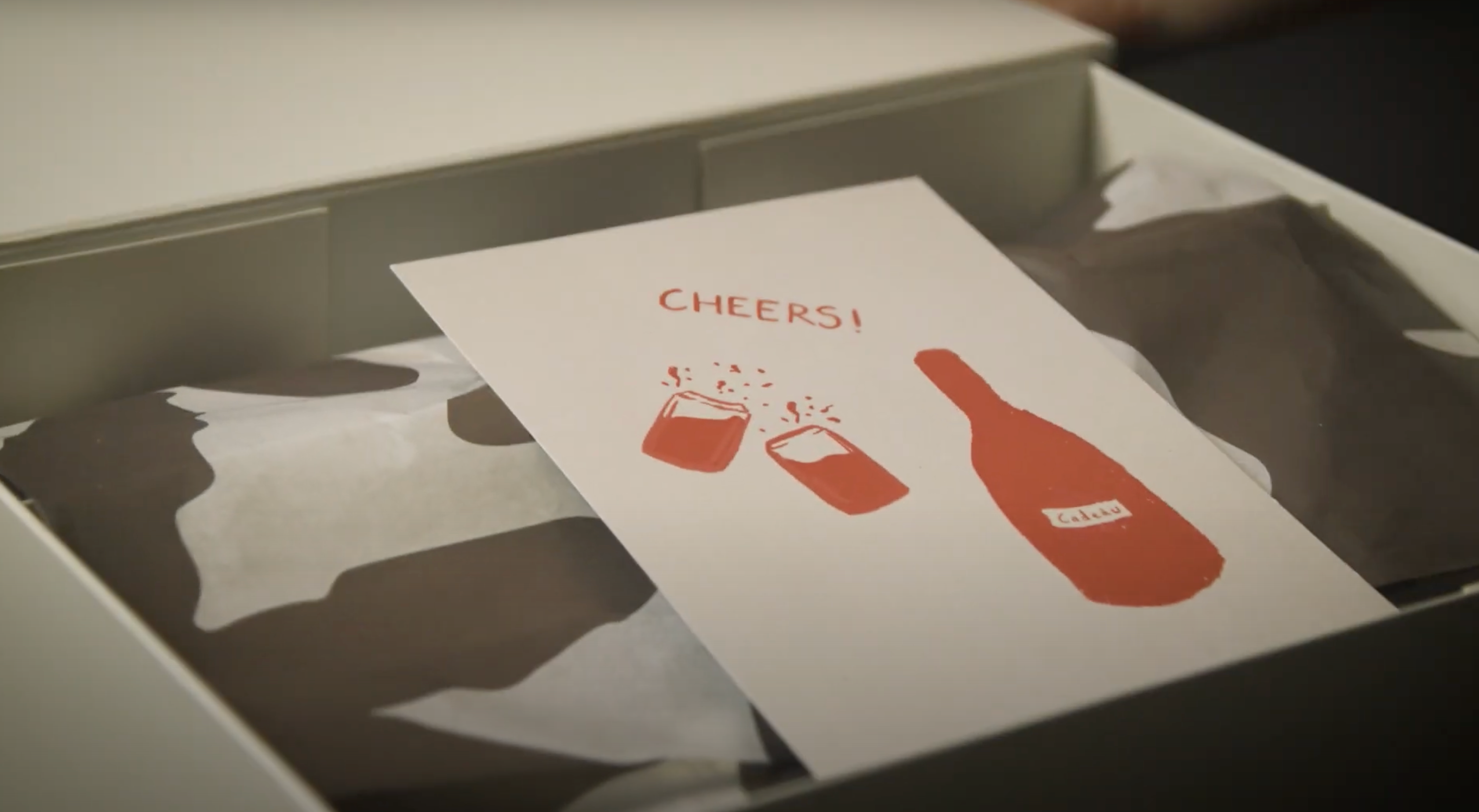 Load video: Cheers Unboxing